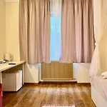 Cozy Hideout - 4*