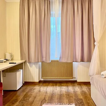 Cozy Hideout - 3*