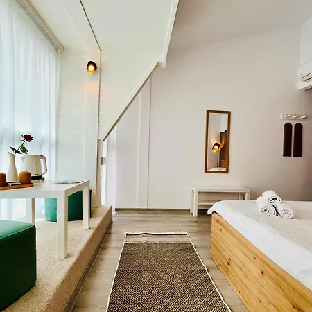 Cozy Hideout - Апарт-отель