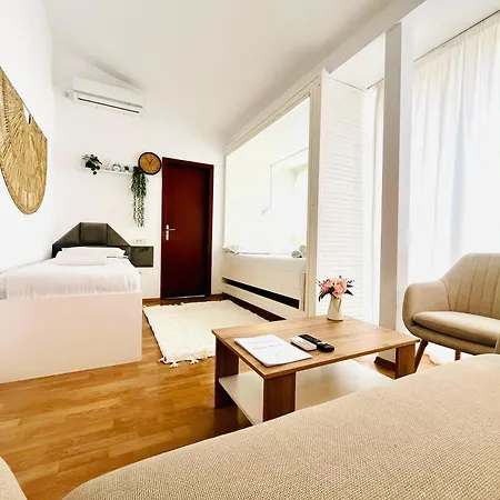 Cozy Hideout - Апарт-отель